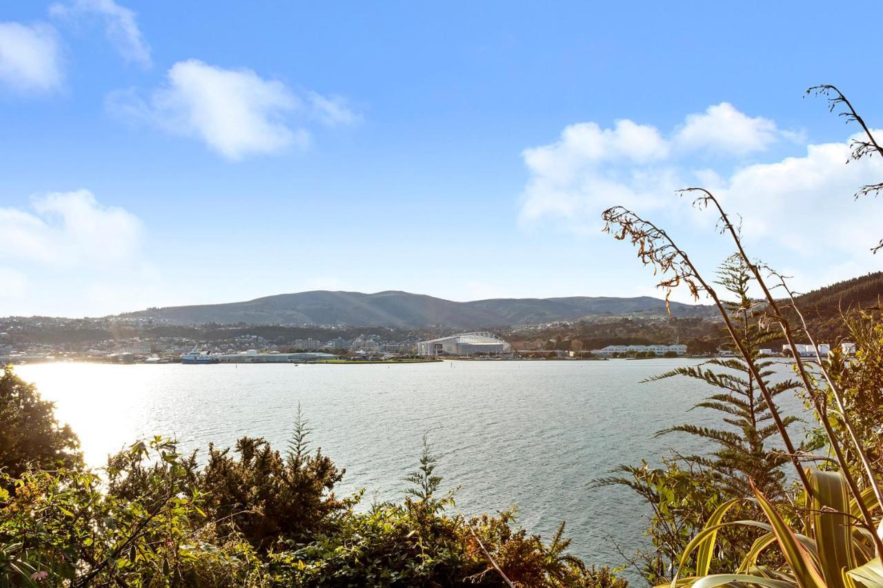 Harbour Views Villa Dunedin Exterior photo